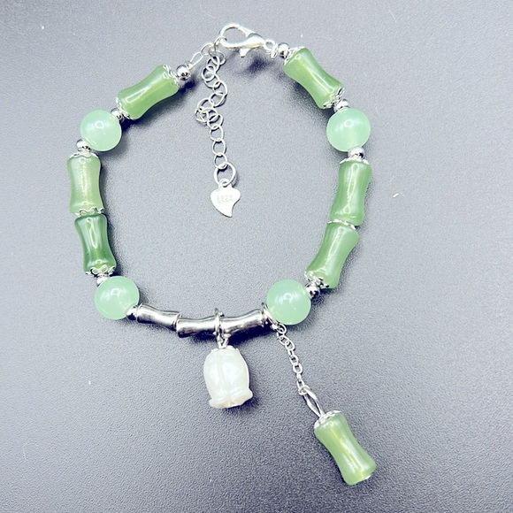 ELEGANT LILY OF VALLEY FLOWER PENDANT BAMBOO - Picture 4 of 5